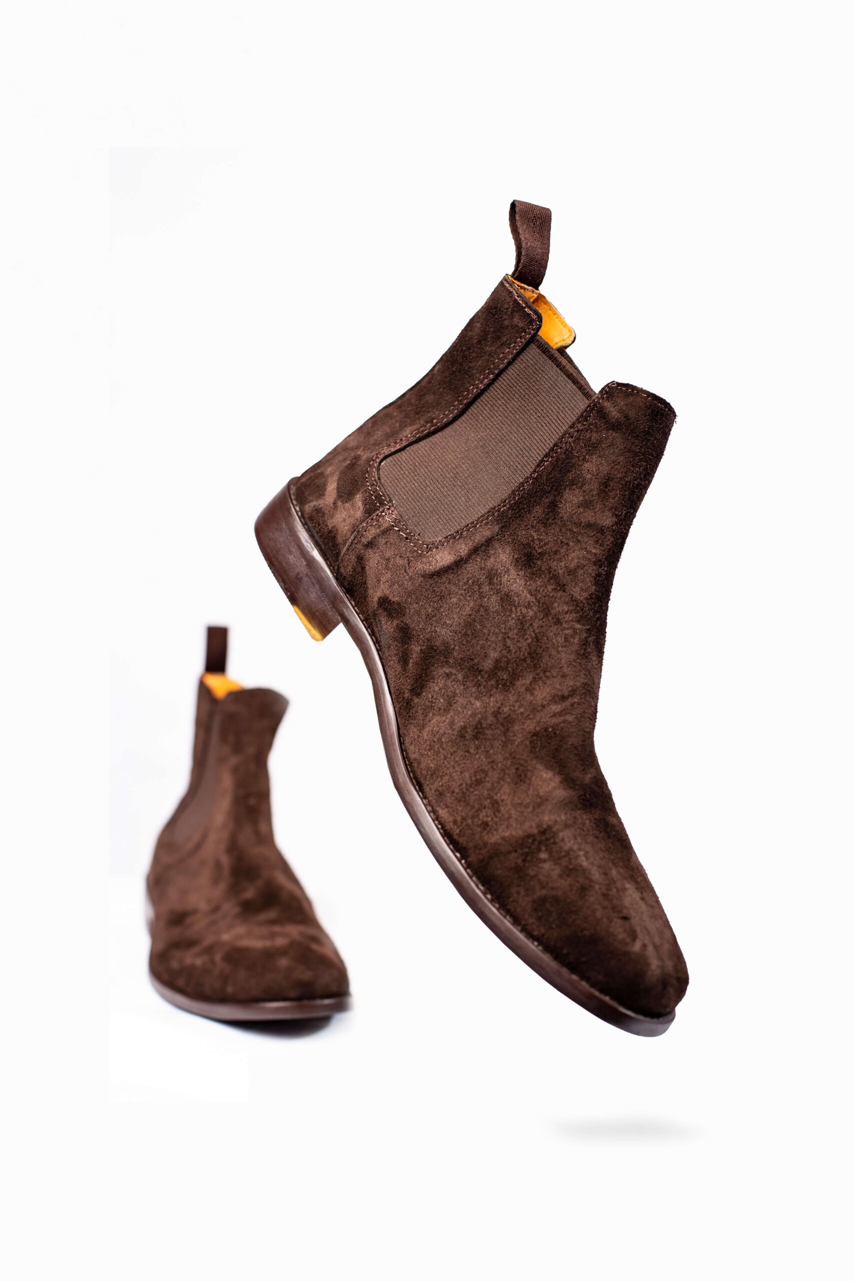 Mens Suede Chelsea Boots in Lagos (Dark Tan)